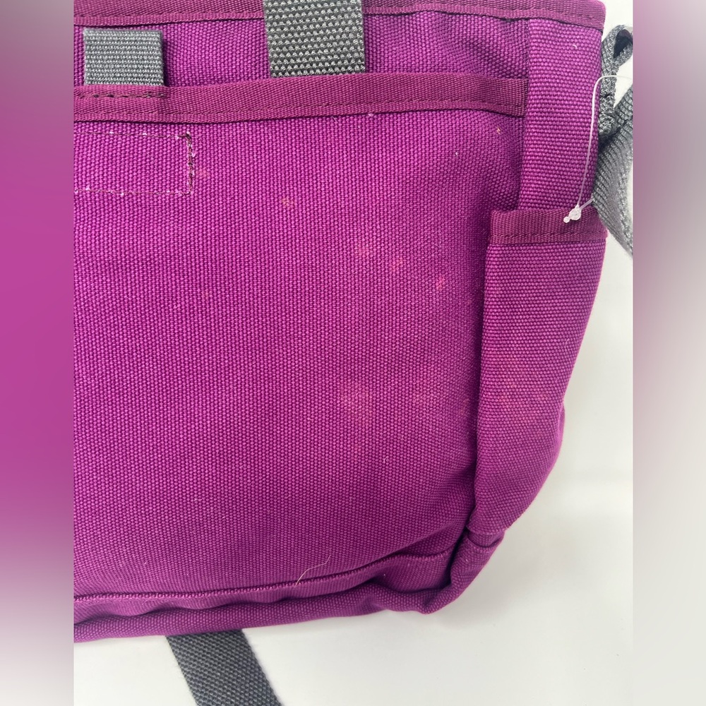DULUTH Trading Co Plum Purple Canvas Travel Sling Bag Crossbody Purse Large NWOT - Picture 3 of 5